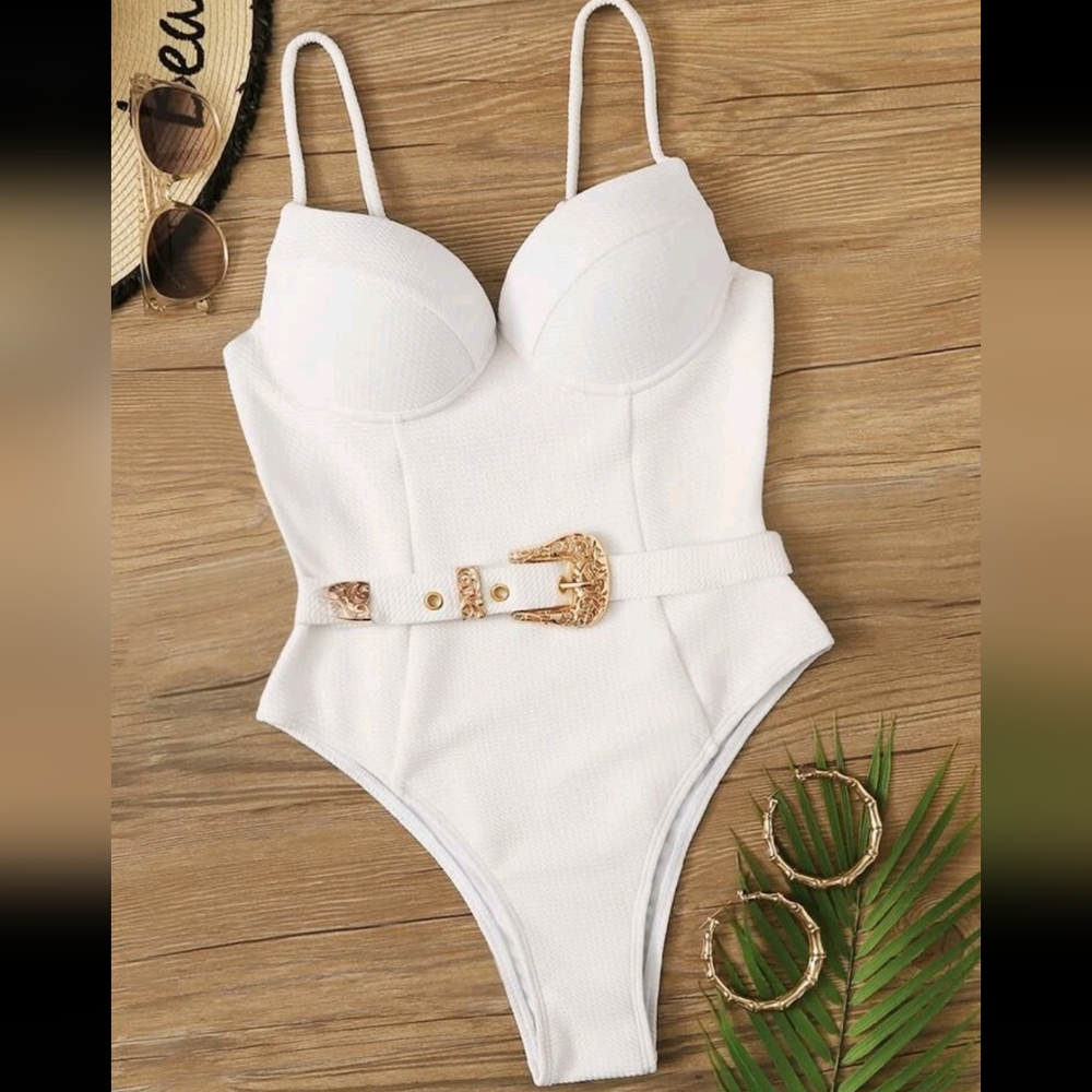 Bathing suit